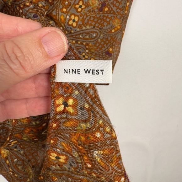 Nine West  Scarf Wrap Floral Fringed 70 X 19" Spring Summer Boho Gauze NWOT - Picture 6 of 9